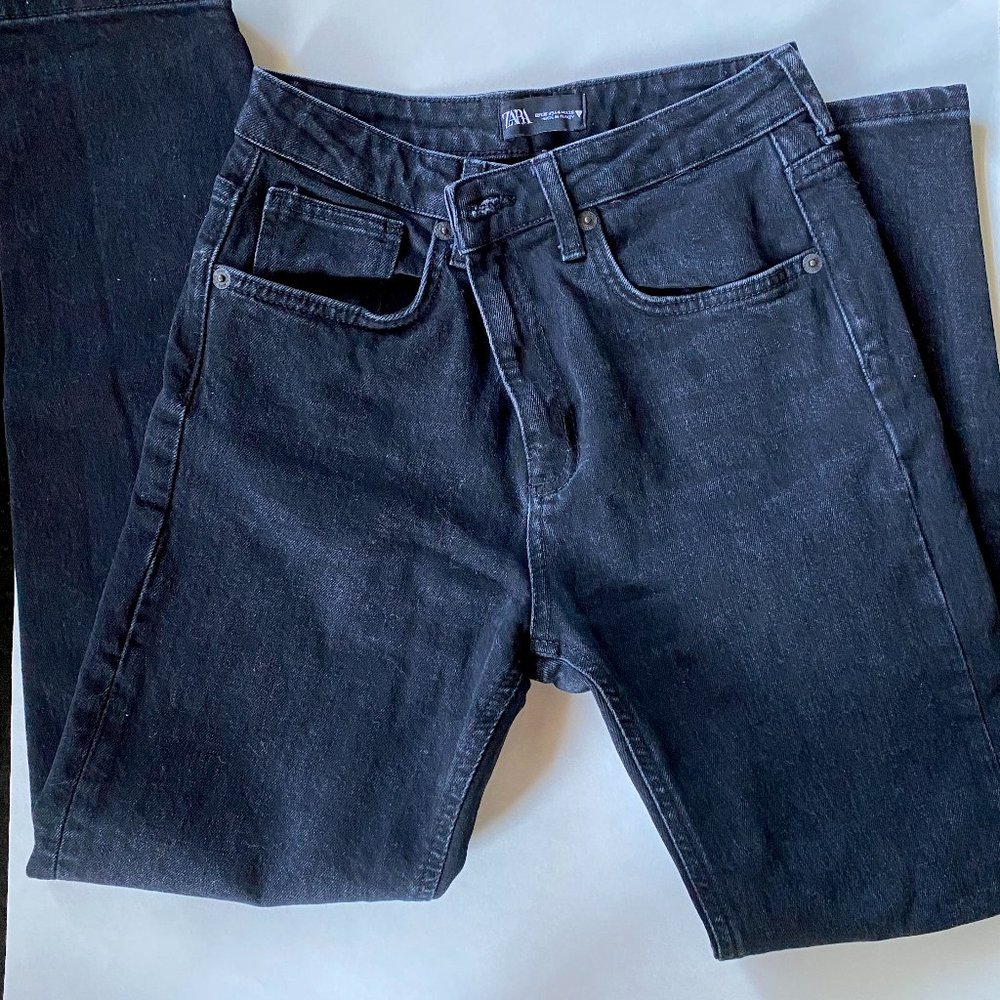 Zara High Rise Straight Leg Jeans
